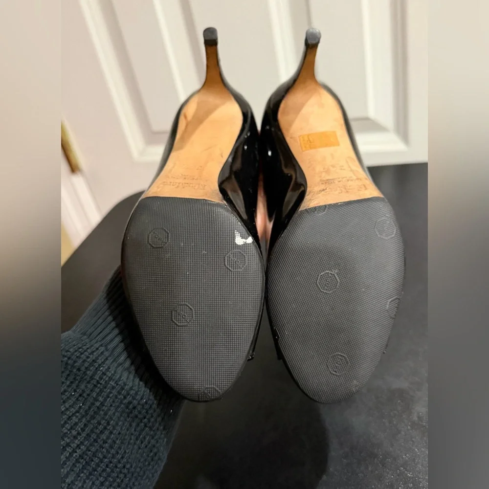 MaxMara patent leather Black Peep-Toe shoes size 6.5